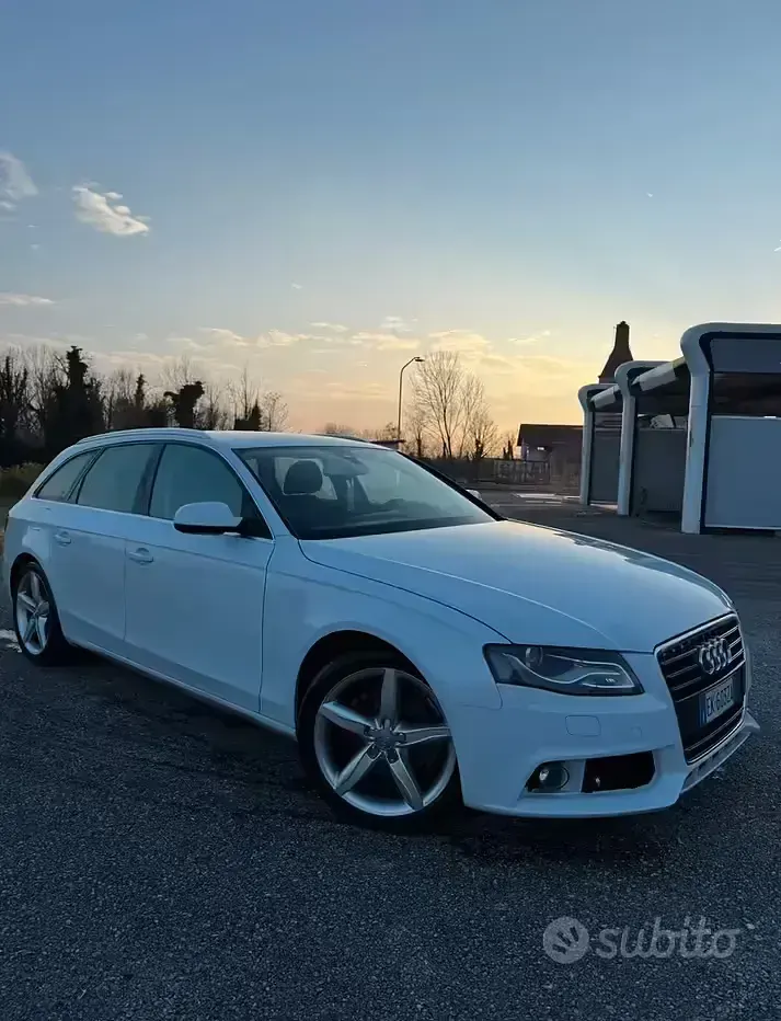 Usata Audi A4 Advanced 143 CV (105 kW) 2012 Bianco Station wagon