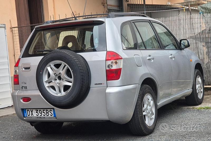 Usata DR DR5 2009 Grigio SUV