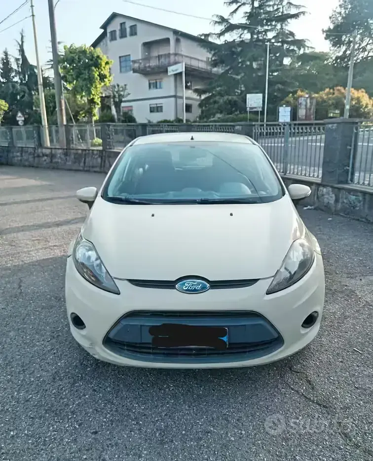 Usado Ford Fiesta 82 HP (60 kW) 2009 Citadino