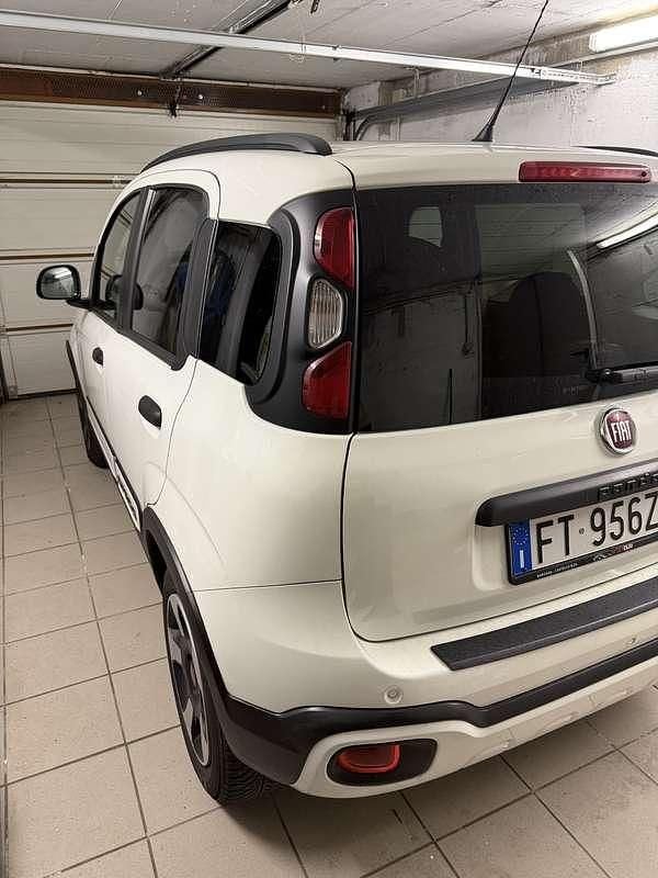 Usata Fiat Panda Cross Cross 69 CV (50 kW) 2019 Utilitaria