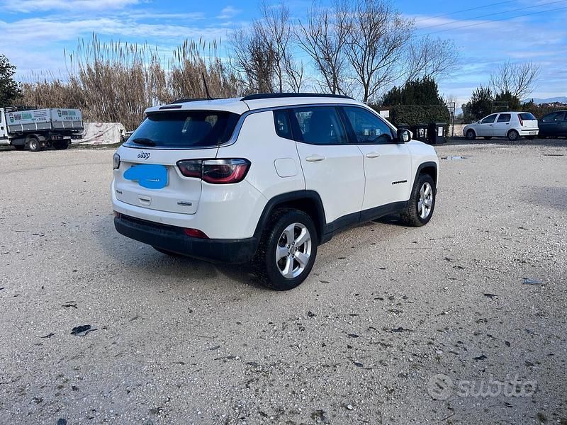 Usata Jeep Compass Limited 140 CV (102 kW) 2017 Bianco SUV