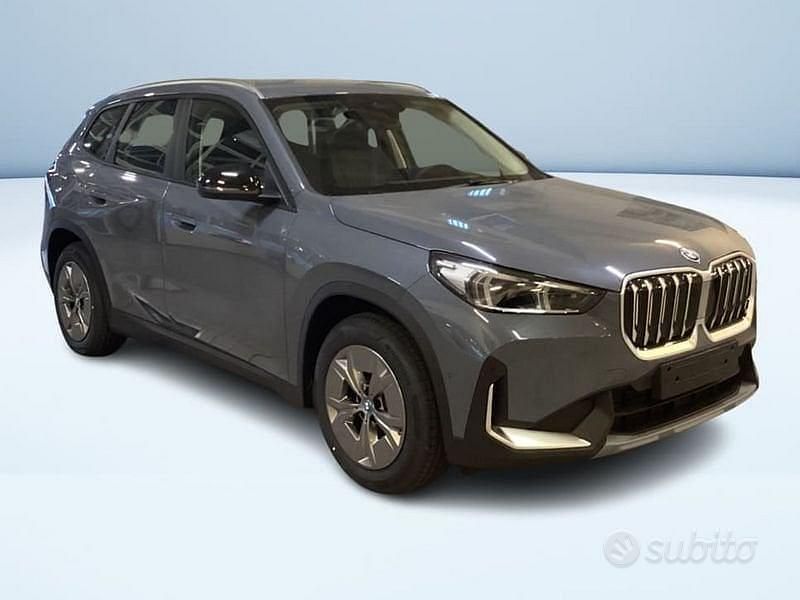 Usata BMW iX1 230 kW (313 CV) 2024 Grigio SUV