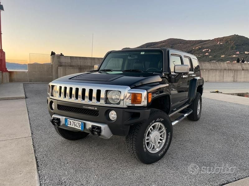 Usata 2009 Hummer H3 SUV | 16.500 € - Immagine 1/4