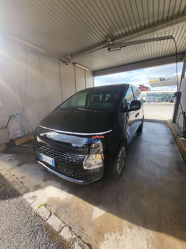 Usata Hyundai Staria 177 CV (130 kW) 2023 Monovolume