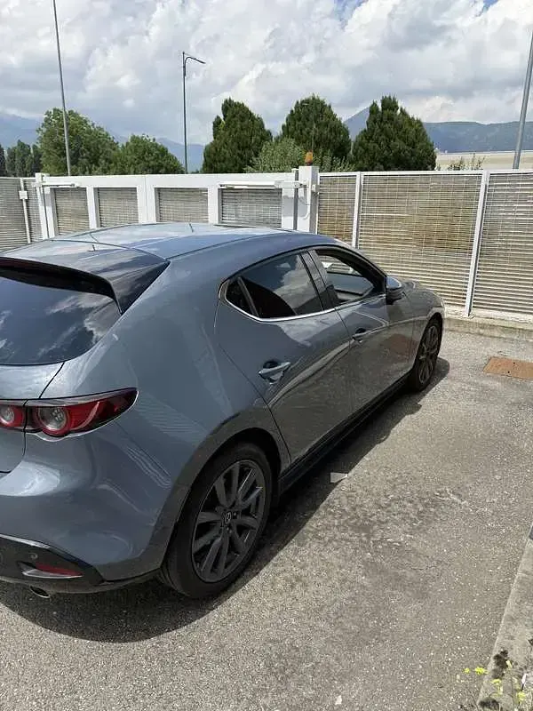 Usata Mazda 3 Exceed 122 CV (89 kW) 2020 Berlina
