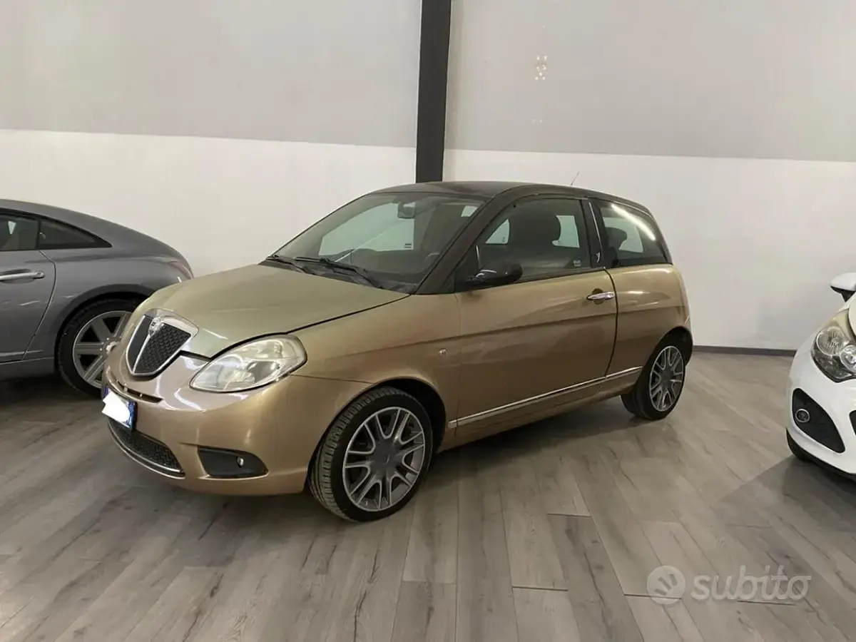 Usata Lancia Ypsilon 95 CV (69 kW) 2007 Giallo Utilitaria