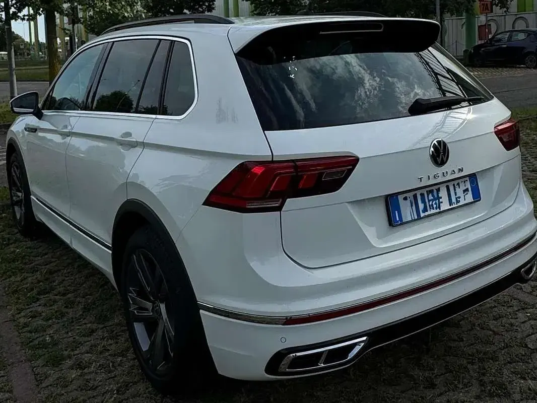 Usata VW Tiguan R-line 150 CV (110 kW) 2020 SUV