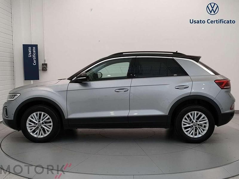 Usata VW T-Roc Life 150 CV (110 kW) 2024 Pyrit silver SUV