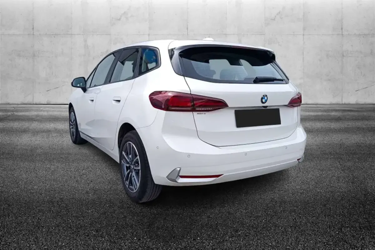 Usata BMW 218 Active Tourer 136 CV (100 kW) 2022 Bianco Monovolume