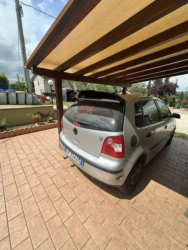 Usata VW Polo Comfortline 64 CV (47 kW) 2005 Utilitaria