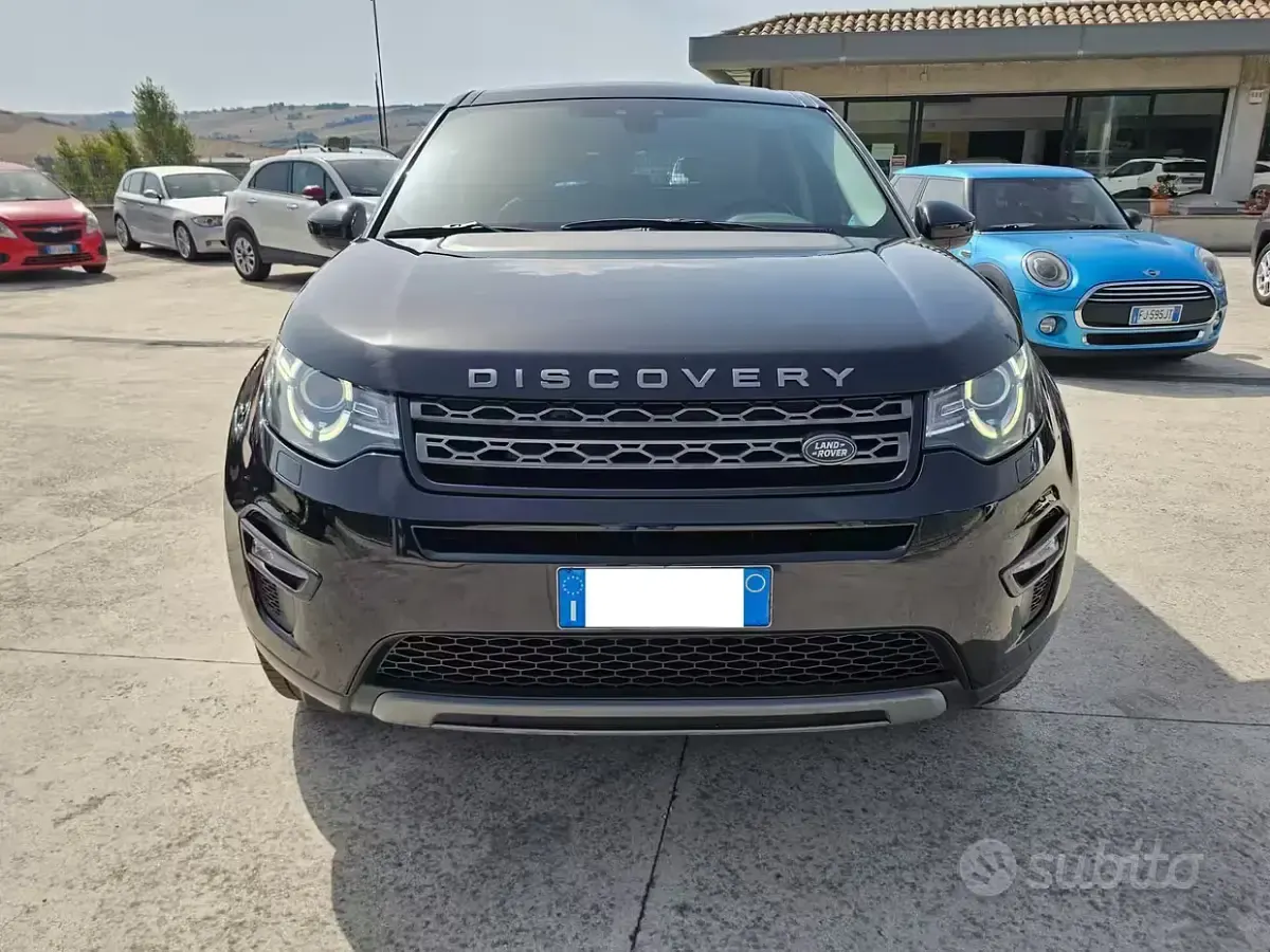 Usata Land Rover Discovery 4 SE 150 CV (110 kW) 2016 Nero SUV