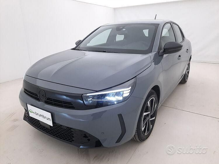 Usata Opel Corsa 101 CV (74 kW) 2025 Grigio Utilitaria