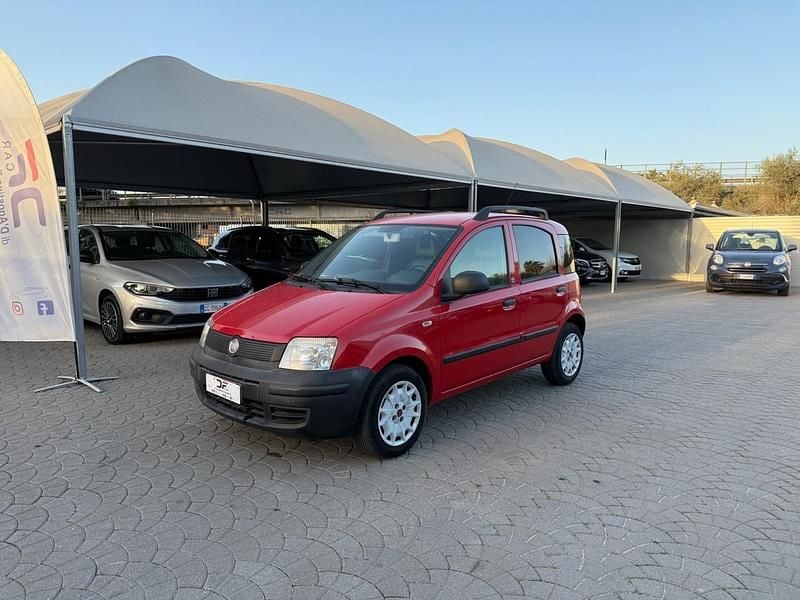 Rosso Usata 2011 Fiat Panda Active Furgone | 3500 € (Buon prezzo) - Immagine 1/4