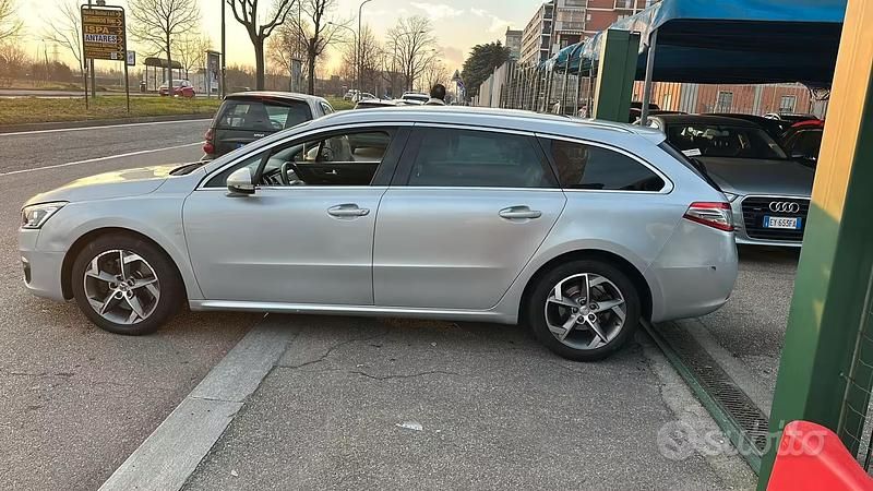 Usata Peugeot 508 GT 181 CV (133 kW) 2016 Grigio Station wagon