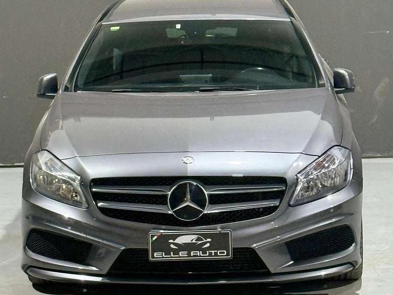 Usata Mercedes A250 Premium 211 CV (155 kW) 2014 Grigio Berlina