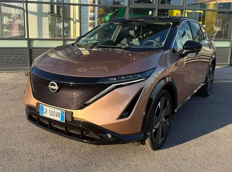 Usata Nissan Ariya Evolve 44 kW (61 CV) 2023 Akatsuki copper/black SUV