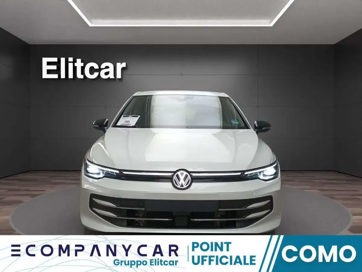 Usata VW Golf VIII Life 150 CV (110 kW) 2025 Argento Berlina
