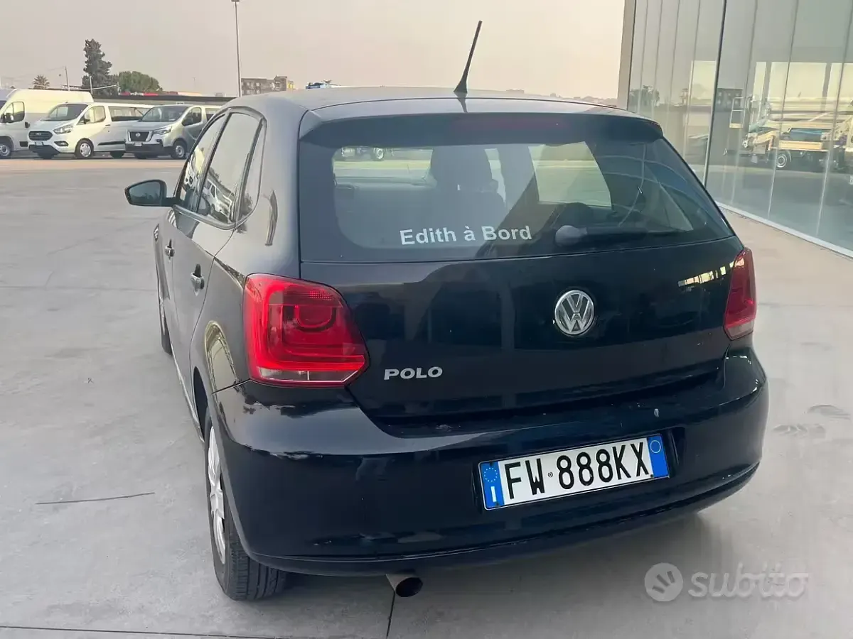 Usata VW Polo Comfortline 85 CV (62 kW) 2013 Nero Utilitaria