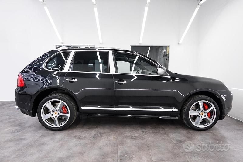 Usata Porsche Cayenne Turbo 450 CV (330 kW) 2005 Nero SUV