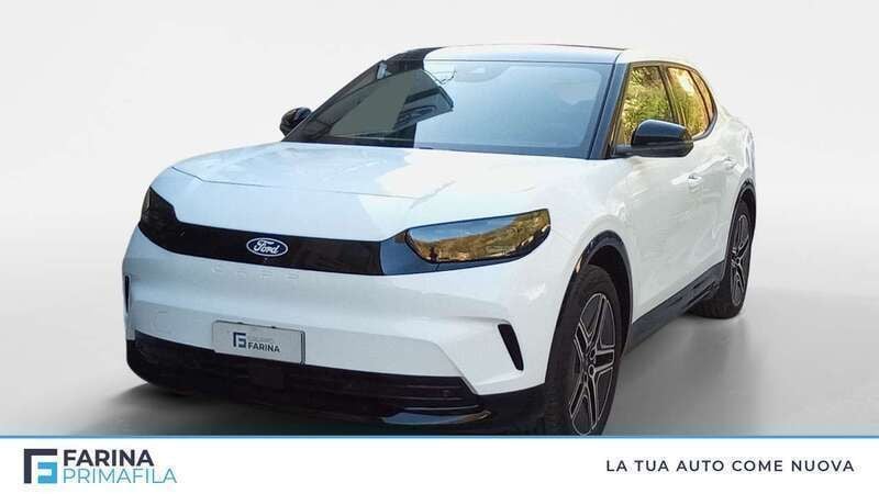 Usata Ford Capri Premium 210 kW (286 CV) 2025 Frozen white  SUV
