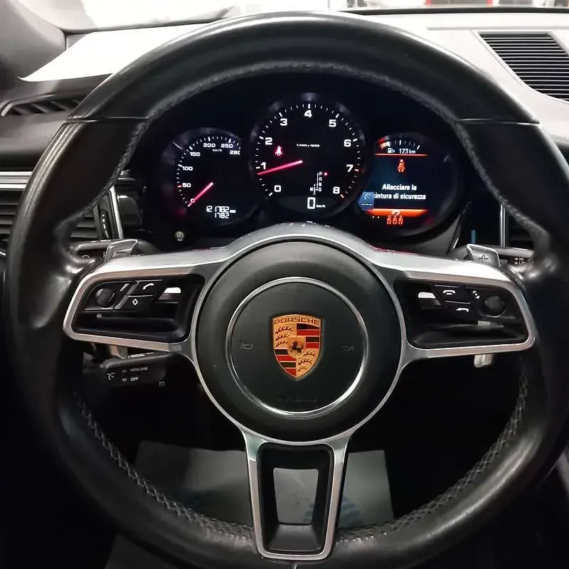 Usata Porsche Macan 252 CV (185 kW) 2018 SUV