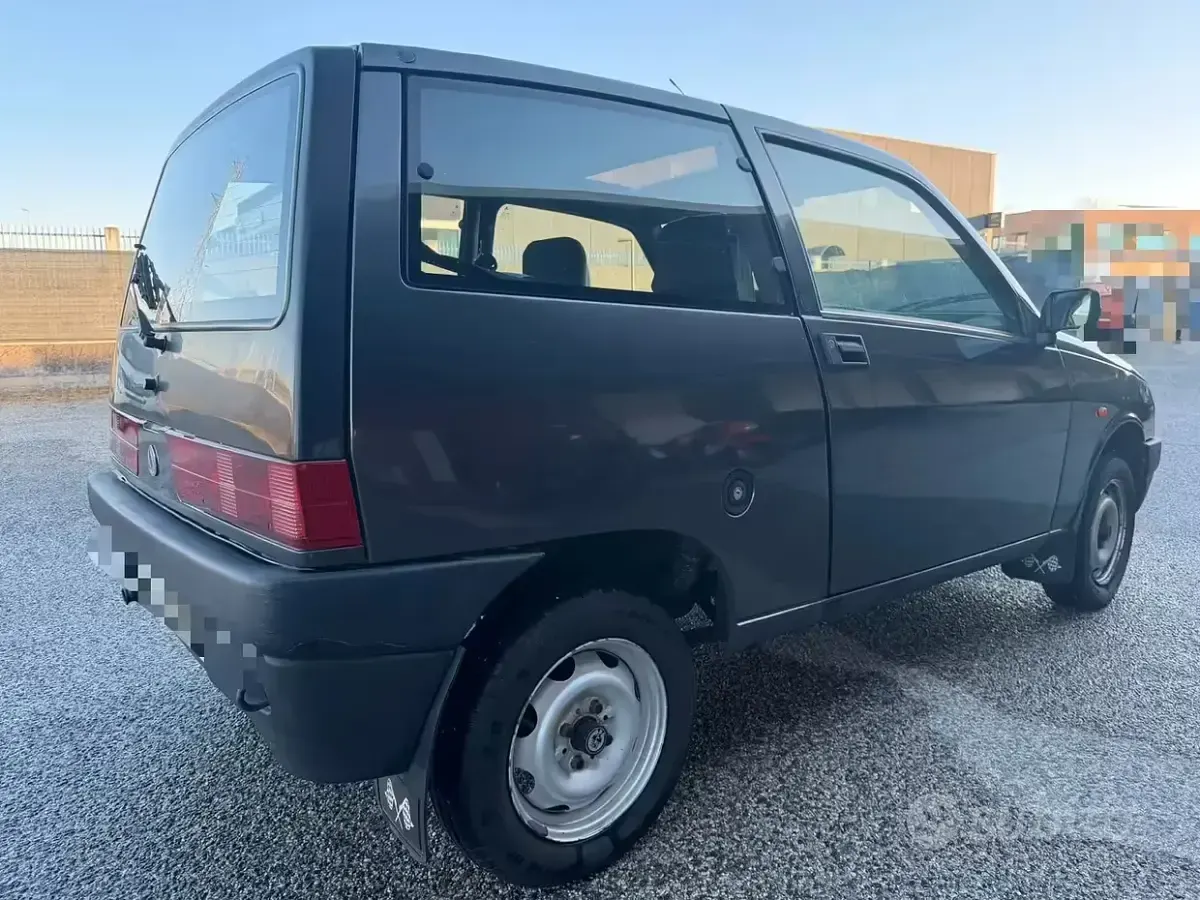 Usata Autobianchi Y10 56 CV (41 kW) 1990 Nero Utilitaria