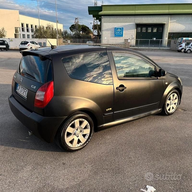 Usata Citroën C2 VTR Sport 73 CV (53 kW) 2004 Nero Utilitaria