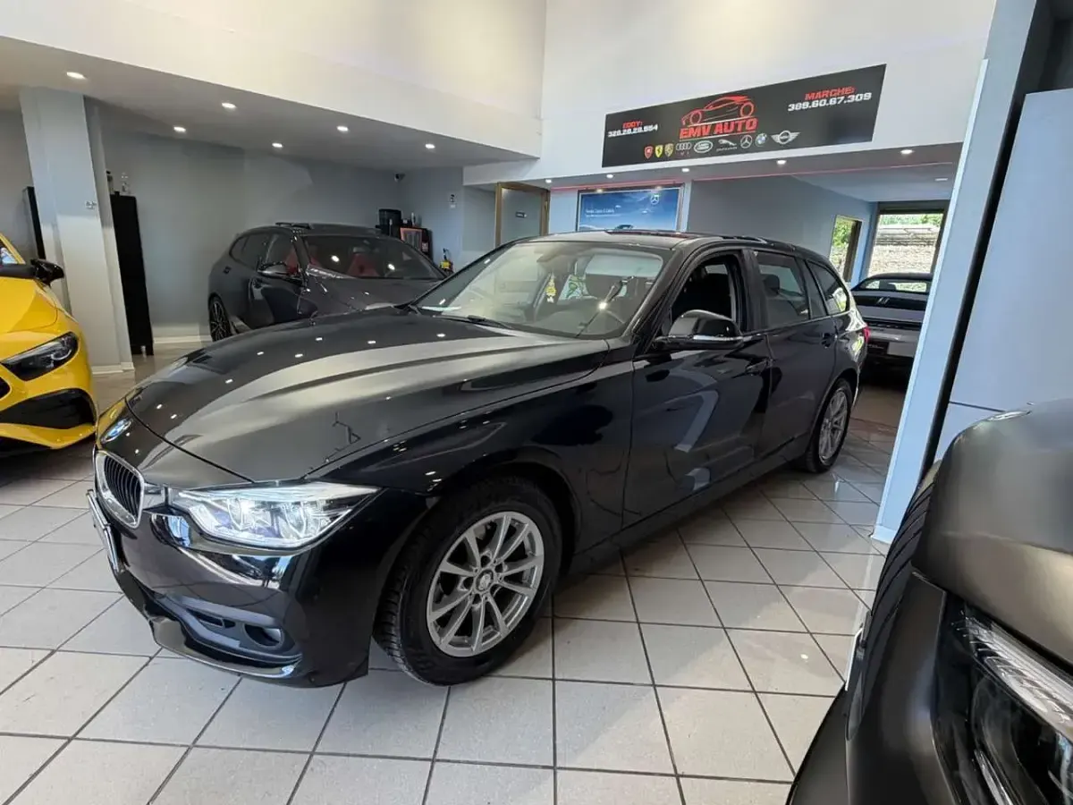 Usata BMW 316 Advantage 116 CV (85 kW) 2016 Nero Station wagon