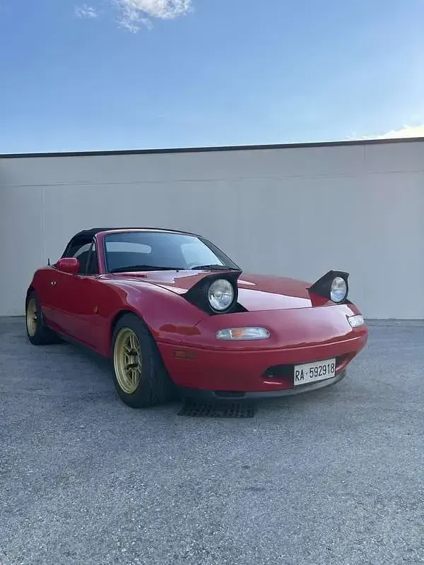 Usata Mazda MX5 116 CV (85 kW) 1990 Rosso Cabrio