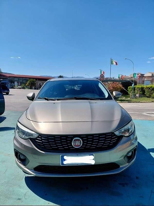 Usata Fiat Tipo Pop 95 CV (69 kW) 2017 Berlina