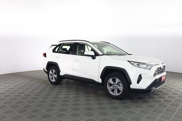 Usata Toyota RAV4 Hybrid Active 218 CV (160 kW) 2024 Bianco SUV
