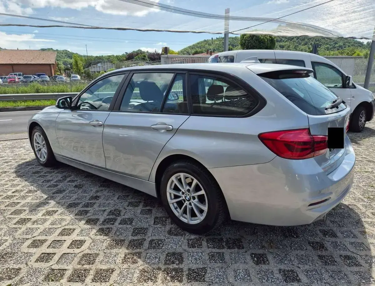 Usata BMW 318 150 CV (110 kW) 2016 Argento Station wagon