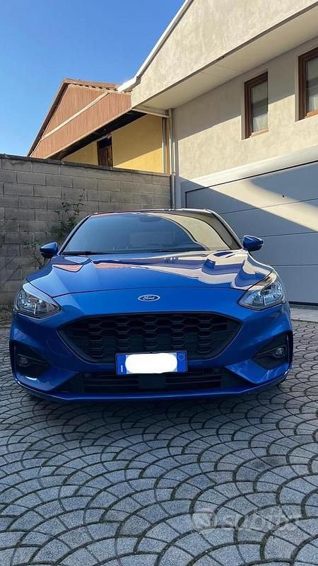 Usata Ford Focus ST-Line 125 CV (91 kW) 2021 Blu Berlina