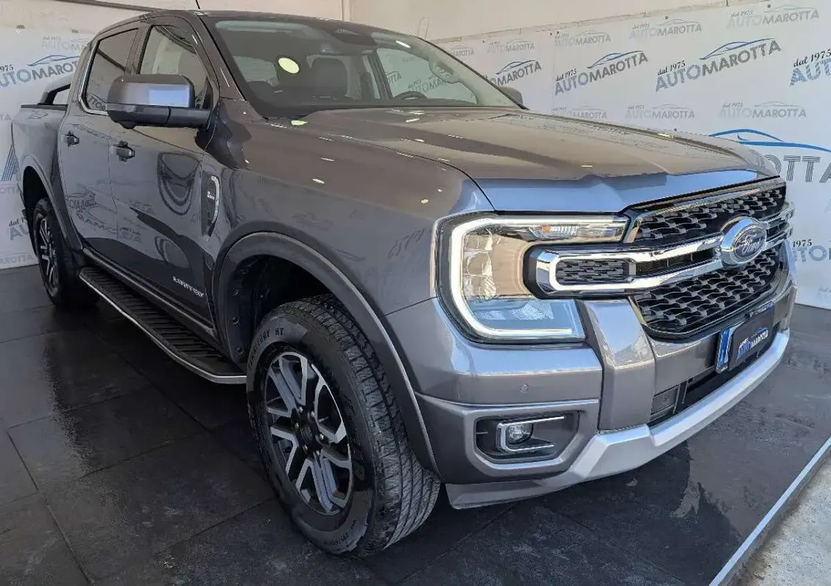 Usata Ford Ranger Limited 205 CV (150 kW) 2024 Carbonized grey Pick-up