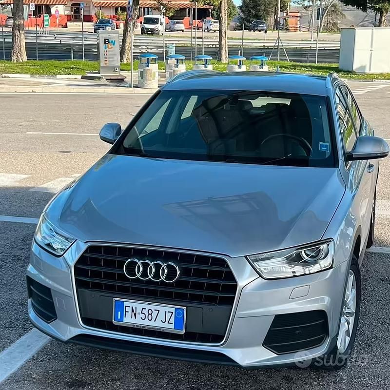 Usata Audi Q3 Business 120 CV (88 kW) 2018 Grigio SUV