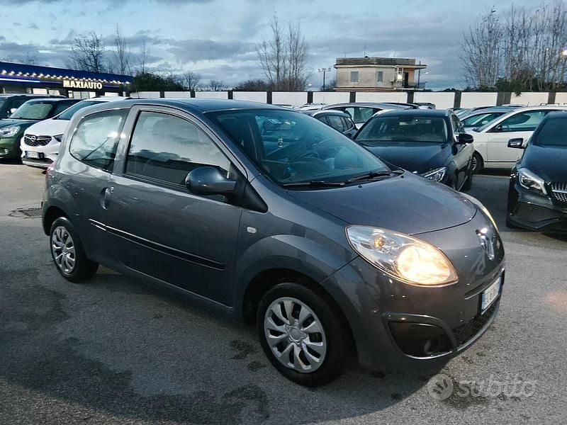 Usata Renault Twingo 74 CV (54 kW) 2010 Grigio Utilitaria