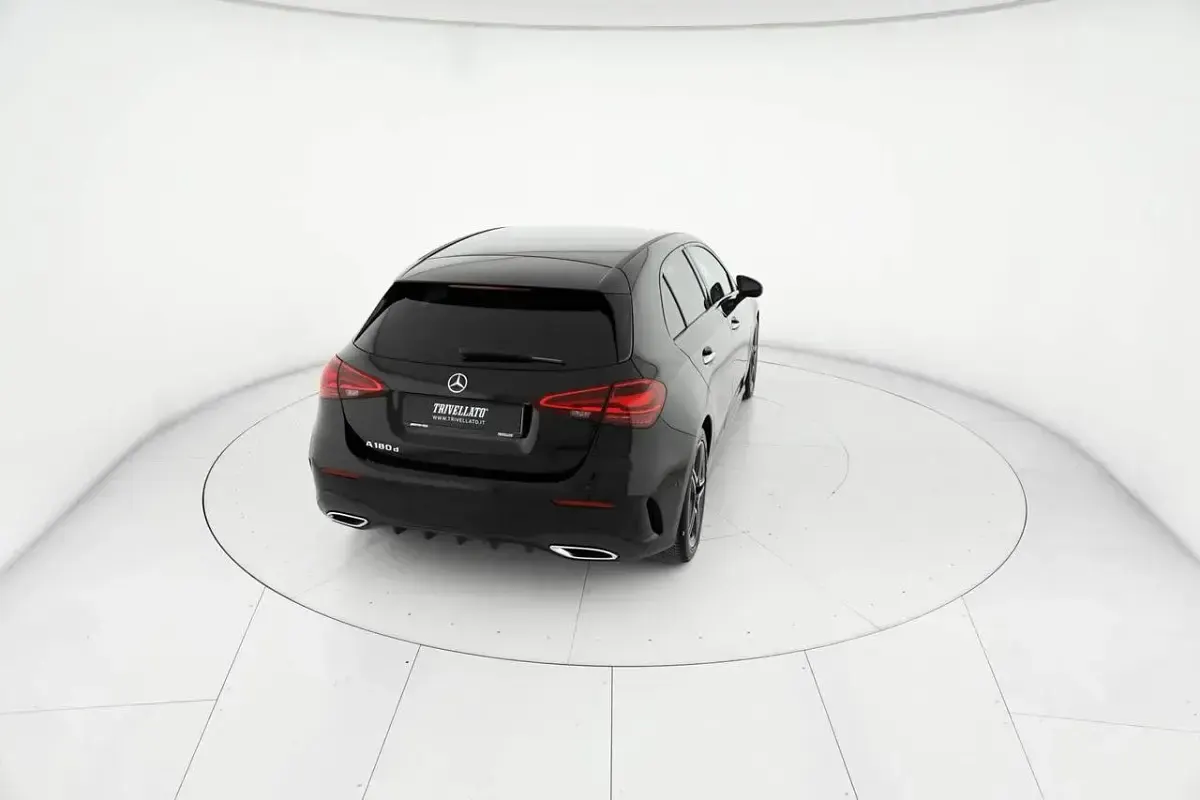 Usata Mercedes A180 Advanced Plus 116 CV (85 kW) 2024 Nero Berlina