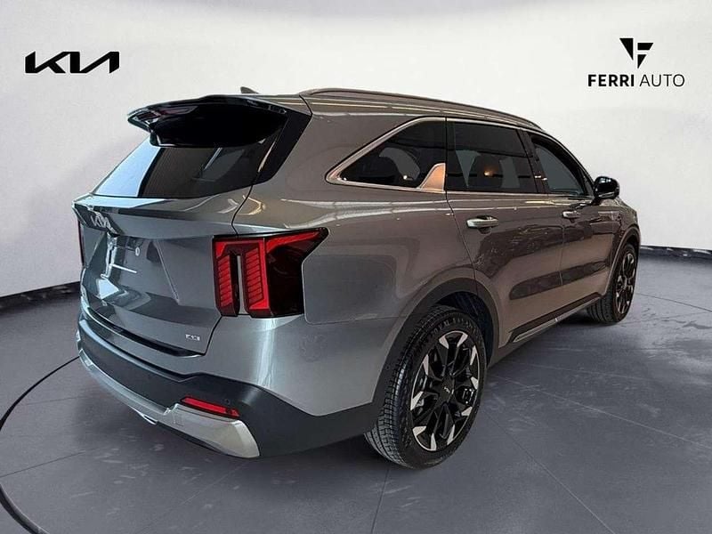 Nuova Kia Sorento 193 CV (141 kW) 2026 Grigio SUV