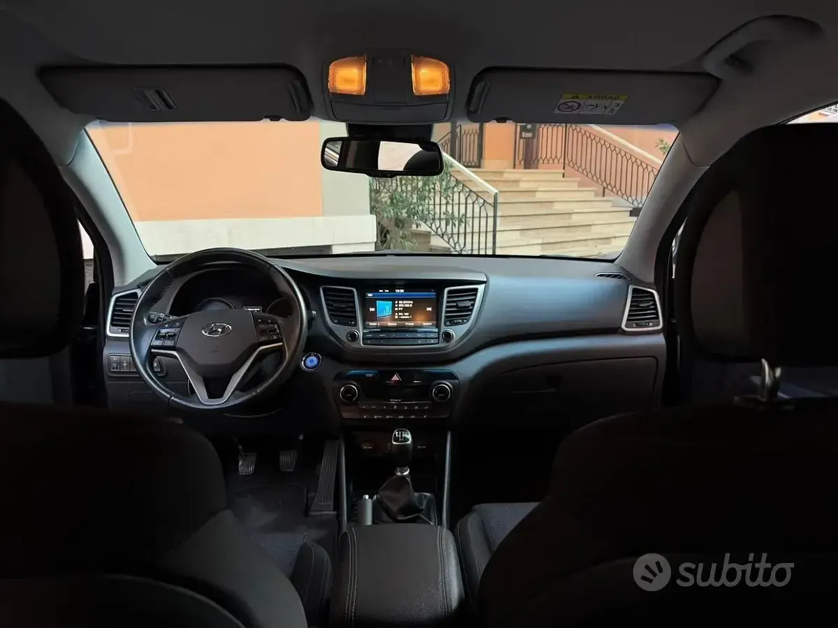 Usata Hyundai Tucson 116 CV (85 kW) 2015 Grigio SUV