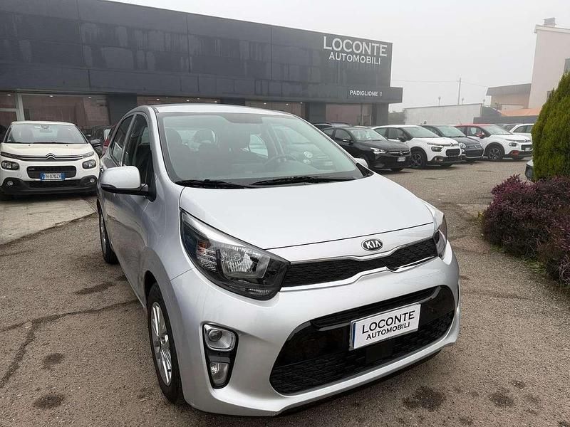 Usata Kia Picanto Comfort 67 CV (49 kW) 2021 Argento Utilitaria