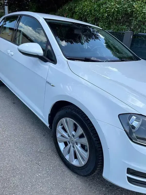 Usata VW Golf VII Comfortline 110 CV (80 kW) 2016 Bianco Berlina