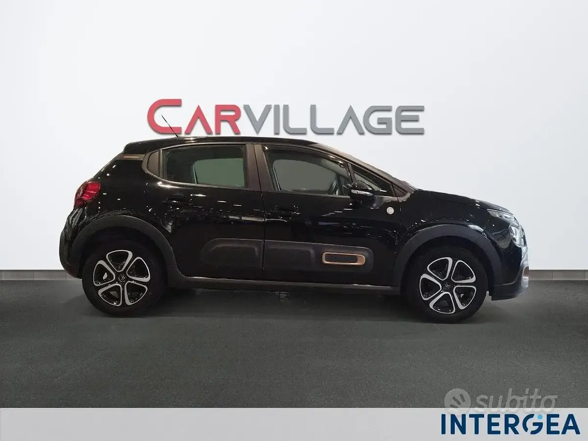 Usata Citroën C3 PureTech 83 CV (61 kW) 2023 Nero Utilitaria