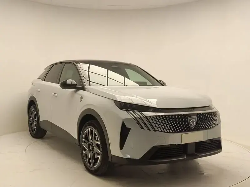 Käytetty Peugeot 3008 GT 136 HP (100 kW) 2025 Katumaasturi