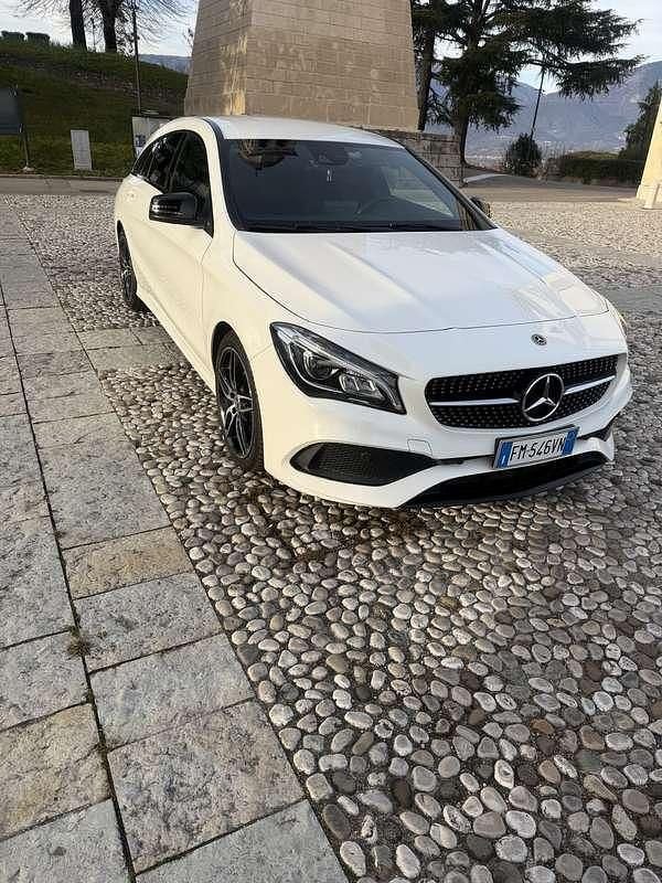 Usata Mercedes CLA180 Shooting Brake Premium 109 CV (80 kW) 2018 Station wagon