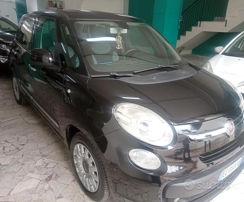 Usata Fiat 500L Pop 105 CV (77 kW) 2015 Nero Monovolume