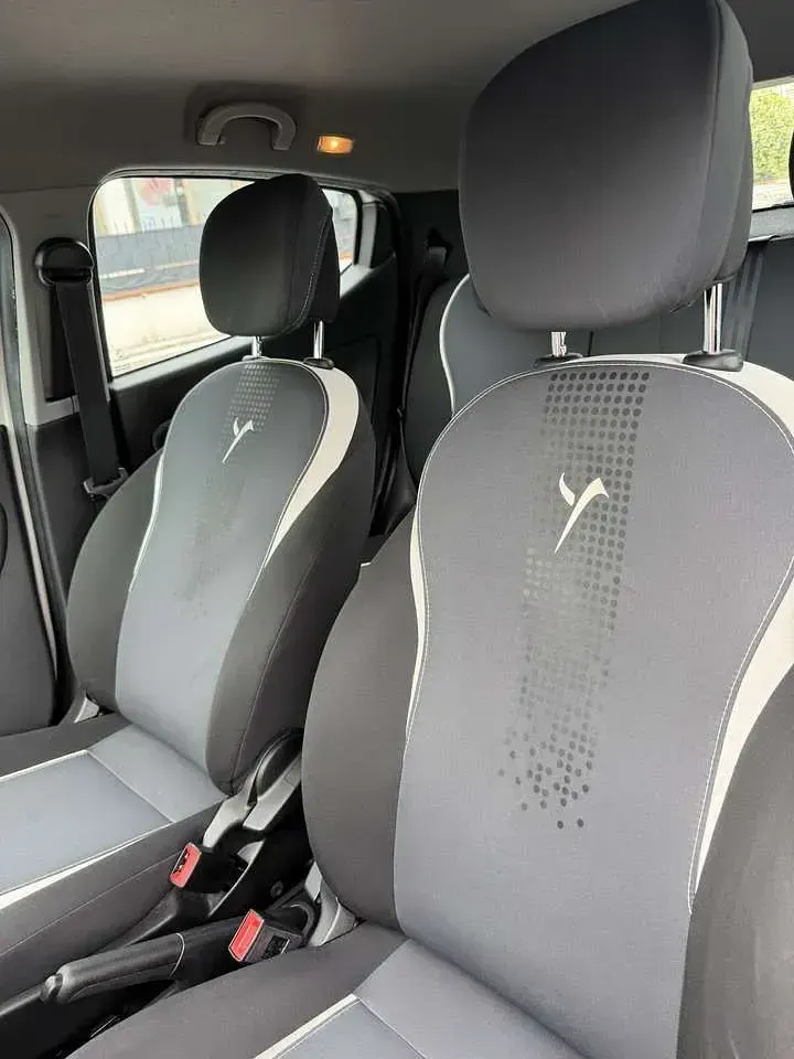 Usata Lancia Ypsilon Gold 69 CV (50 kW) 2014 Bianco Utilitaria