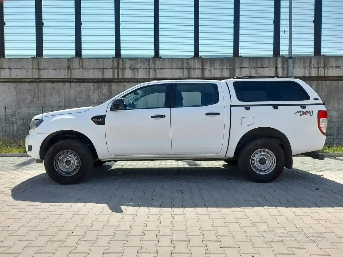 Usata Ford Ranger XLT 160 CV (117 kW) 2018 Bianco Pick-up