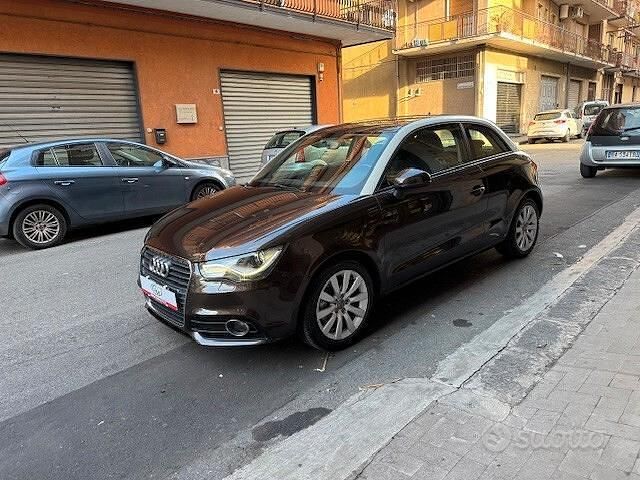 Usata Audi A1 Ambition 105 CV (77 kW) 2011 Marrone Utilitaria