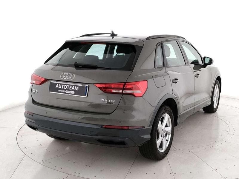 Usata Audi Q3 Business 150 CV (110 kW) 2019 Grigio chronos SUV