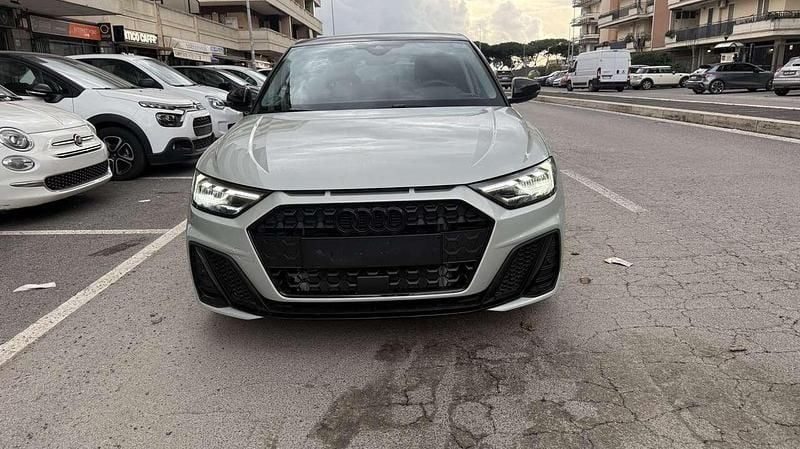 Grigio Usata 2025 Audi A1 Sportback S-Line Utilitaria | 22.900 € (Super prezzo) - Immagine 1/4